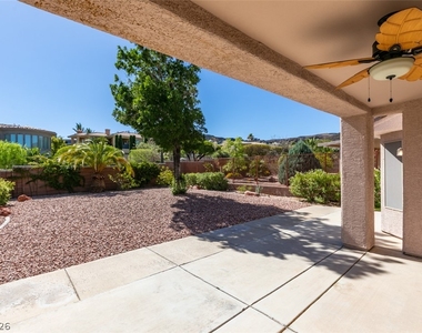 1864 High Mesa Drive - Photo Thumbnail 16