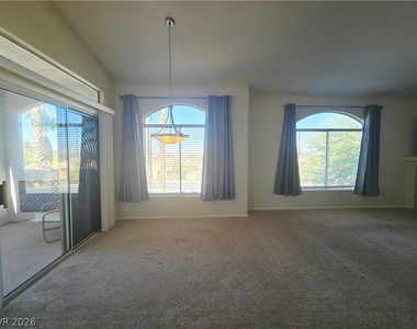 700 W Carnegie Street - Photo Thumbnail 2