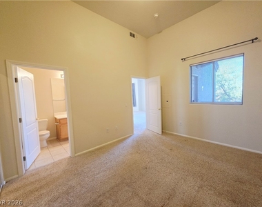 700 W Carnegie Street - Photo Thumbnail 11