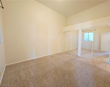 700 W Carnegie Street - Photo Thumbnail 10