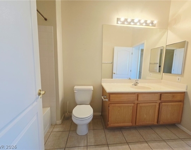 700 W Carnegie Street - Photo Thumbnail 12