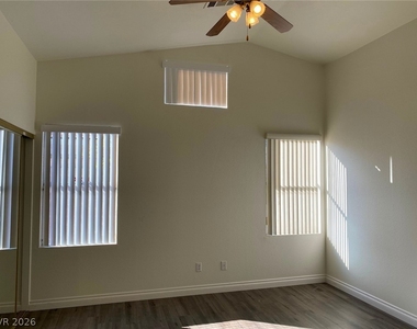 8029 Sierra Largo Drive - Photo Thumbnail 25