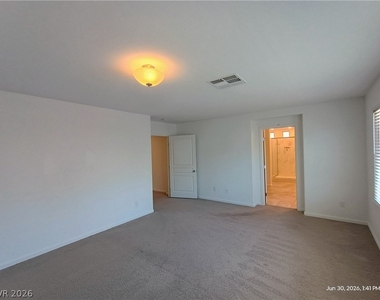 8139 Shale Canyon Street - Photo Thumbnail 20