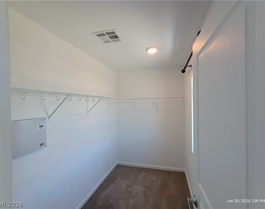8139 Shale Canyon Street - Photo Thumbnail 13