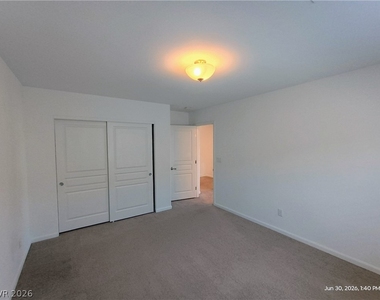 8139 Shale Canyon Street - Photo Thumbnail 16