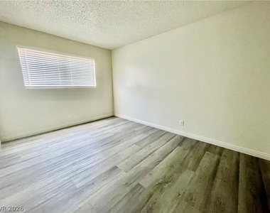 5187 Greene Lane - Photo Thumbnail 20