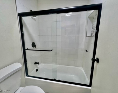 5187 Greene Lane - Photo Thumbnail 17
