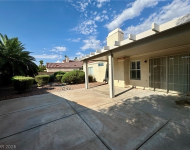 4544 Crimson Leaf Drive - Photo Thumbnail 17