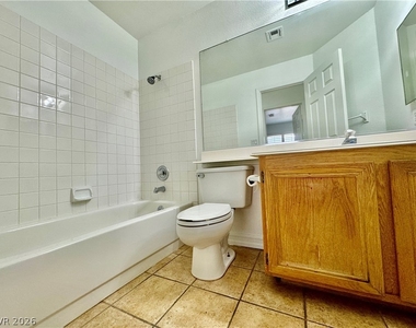 4544 Crimson Leaf Drive - Photo Thumbnail 10
