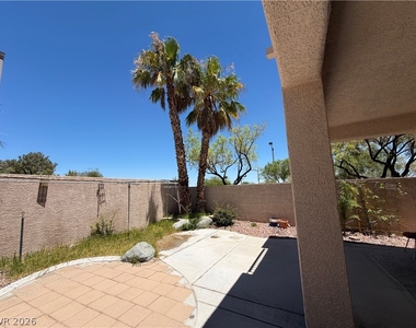 10644 Austin Bluffs Avenue - Photo Thumbnail 16
