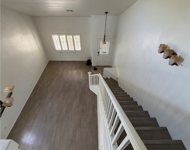 10644 Austin Bluffs Avenue - Photo Thumbnail 2