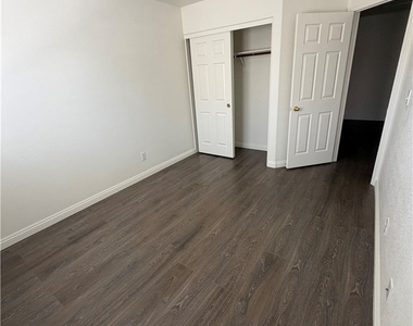 10644 Austin Bluffs Avenue - Photo Thumbnail 8