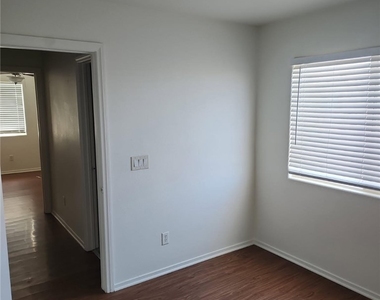 9914 Keephills Street - Photo Thumbnail 14