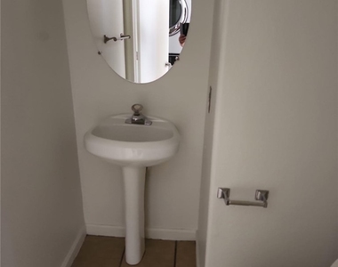 9914 Keephills Street - Photo Thumbnail 7