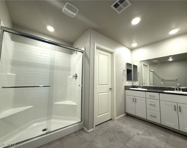 522 Spy Rock Avenue - Photo Thumbnail 13