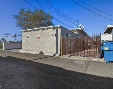 1301 E Ogden Avenue - Photo Thumbnail 2