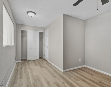 1301 E Ogden Avenue - Photo Thumbnail 14