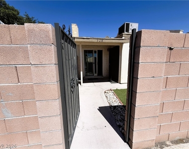 328 Linn Lane - Photo Thumbnail 30
