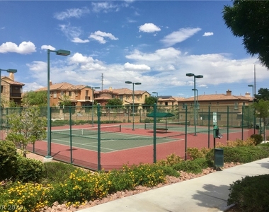 11318 Aragon Mist Court - Photo Thumbnail 10