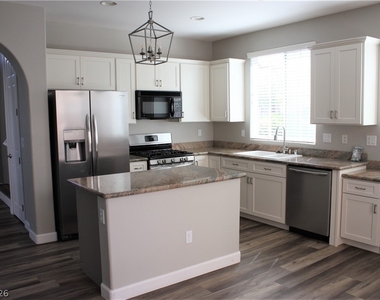 11318 Aragon Mist Court - Photo Thumbnail 31