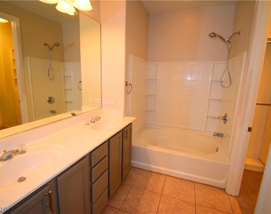 11318 Aragon Mist Court - Photo Thumbnail 23