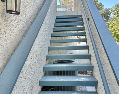 2716 Lodestone Drive - Photo Thumbnail 5
