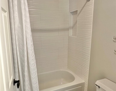 2716 Lodestone Drive - Photo Thumbnail 18