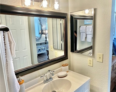 2716 Lodestone Drive - Photo Thumbnail 16