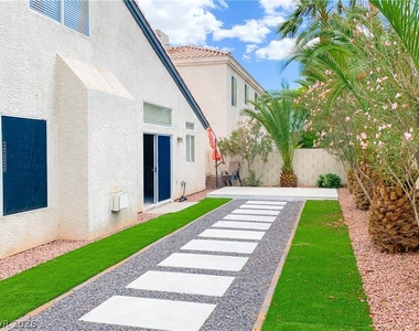 4765 Crakow Court - Photo Thumbnail 28
