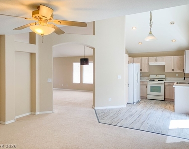 4765 Crakow Court - Photo Thumbnail 10