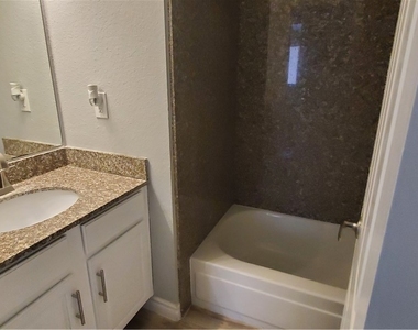 5080 Indian River Drive - Photo Thumbnail 24