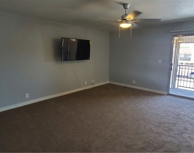 5080 Indian River Drive - Photo Thumbnail 4