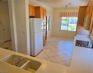 1853 Eagle Mesa Avenue - Photo Thumbnail 6