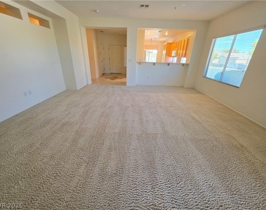 1853 Eagle Mesa Avenue - Photo Thumbnail 9