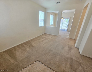 1330 Willow Village Avenue - Photo Thumbnail 7
