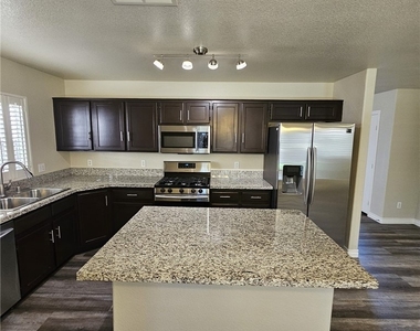 1513 Calle Montery Street - Photo Thumbnail 8