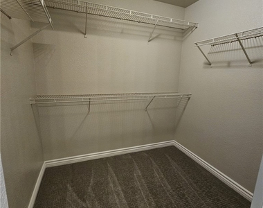 1513 Calle Montery Street - Photo Thumbnail 17