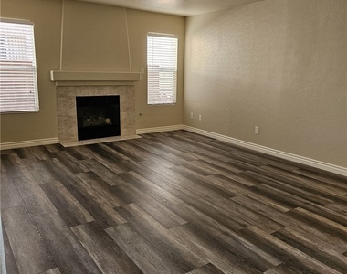 1513 Calle Montery Street - Photo Thumbnail 5