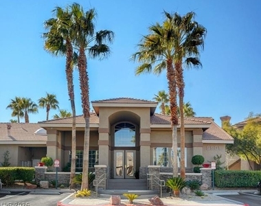 9901 Trailwood Drive - Photo Thumbnail 32