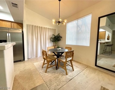 9901 Trailwood Drive - Photo Thumbnail 11