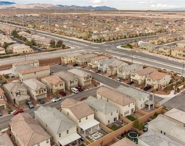 7960 Jaspence Street - Photo Thumbnail 41
