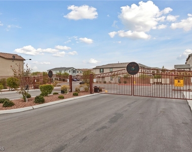 7960 Jaspence Street - Photo Thumbnail 33