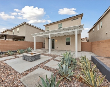 7960 Jaspence Street - Photo Thumbnail 10