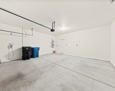 7960 Jaspence Street - Photo Thumbnail 31