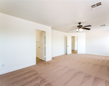 8240 Calico Wind Street - Photo Thumbnail 18