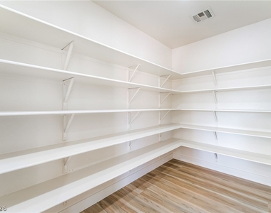 8240 Calico Wind Street - Photo Thumbnail 13