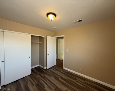 852 Celebration Drive - Photo Thumbnail 43