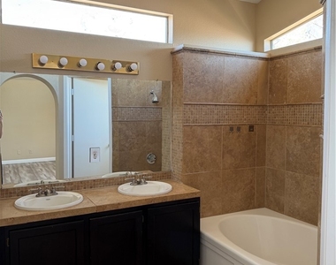 852 Celebration Drive - Photo Thumbnail 29