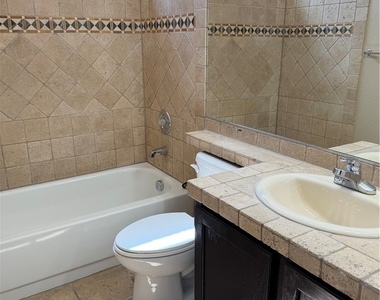 852 Celebration Drive - Photo Thumbnail 38