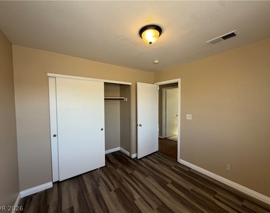 852 Celebration Drive - Photo Thumbnail 42